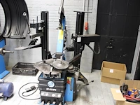 Banden(de)monteerapparaat rp-tools rp-u221pn. bouwjaar 2023. - afbeelding 1 van  5