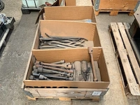 Bandenwippers en wielmoersleutels - afbeelding 1 van  4
