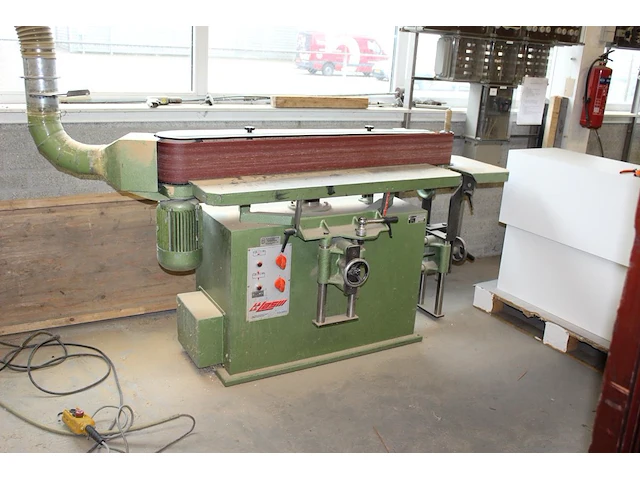 Bandschuurmachine las model nts 1000c 48. bouwjaar 1986 - afbeelding 1 van  3