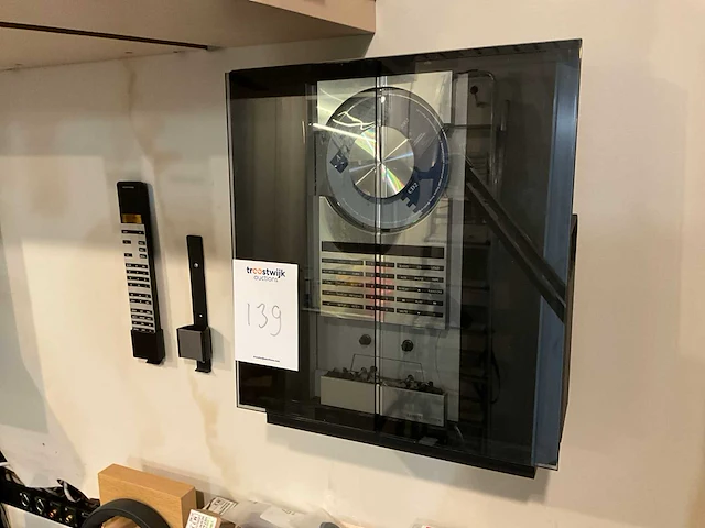 Bang & olufsen beocenter 2300 cd-speler - afbeelding 1 van  3