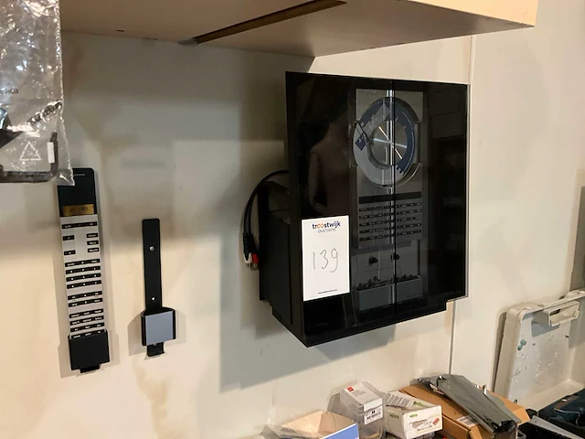 Bang & olufsen beocenter 2300 cd-speler - afbeelding 2 van  3