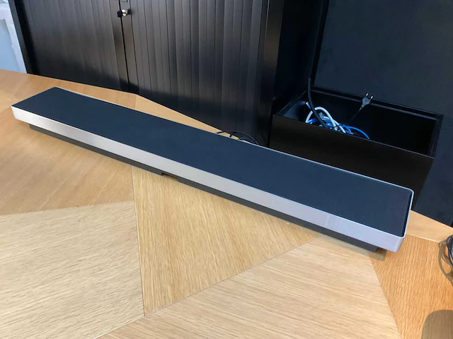 Bang & olufsen beosound soundbar - afbeelding 2 van  5