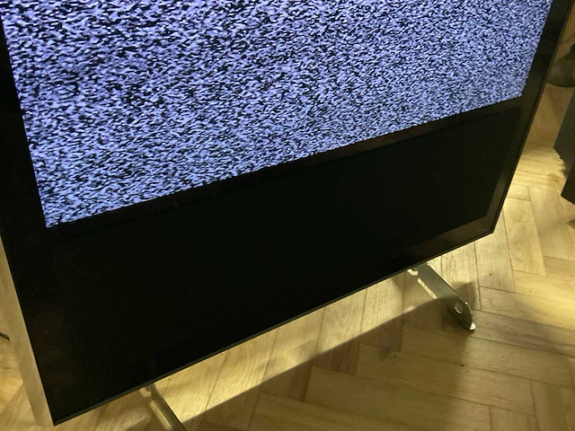 Bang & olufsen beovision 10 - 32 32” televisie - afbeelding 4 van  8