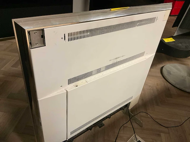 Bang & olufsen beovision 10 - 32 32” televisie - afbeelding 5 van  8