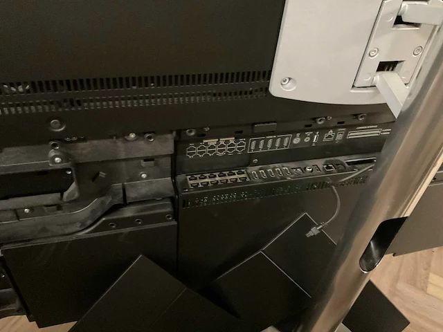 Bang & olufsen beovision 10 - 40 40” televisie - afbeelding 4 van  7