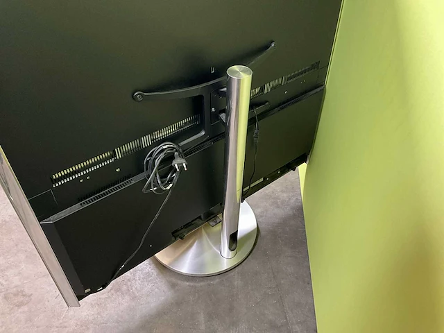 Bang & olufsen beovision 10 - 40 televisie - afbeelding 4 van  5