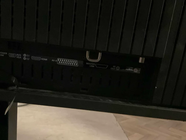 Bang & olufsen beovision 8 - 32 32” televisie - afbeelding 5 van  6