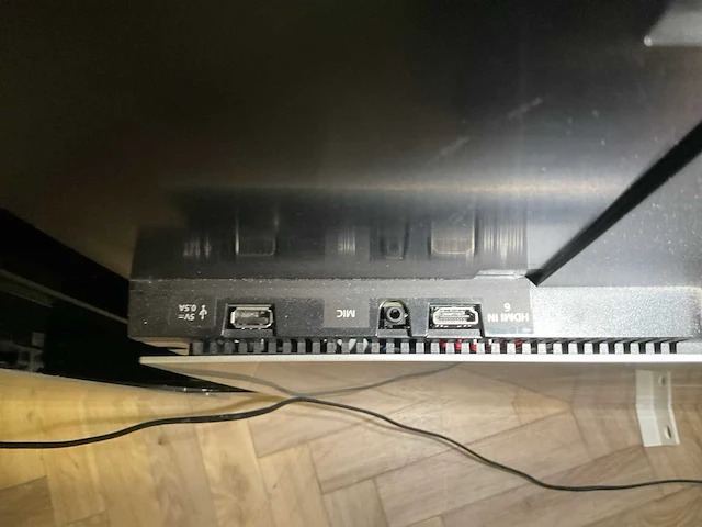 Bang & olufsen beovision avant 55 55” uhd 4k televisie - afbeelding 6 van  7