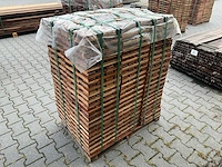 Bangkirai hardhout terras tegel (300x300x24mm) (250x) - afbeelding 3 van  5