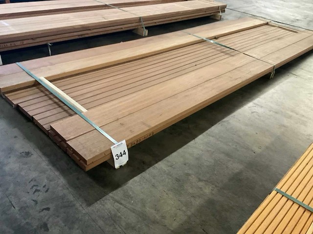 Bangkirai planken geschaafd 28x145 mm (11x) - afbeelding 1 van  6