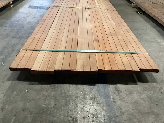 Bangkirai planken geschaafd 28x145 mm (7x) - afbeelding 4 van  6