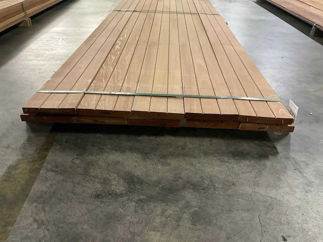 Bangkirai planken geschaafd 28x190 mm (10x) - afbeelding 2 van  6
