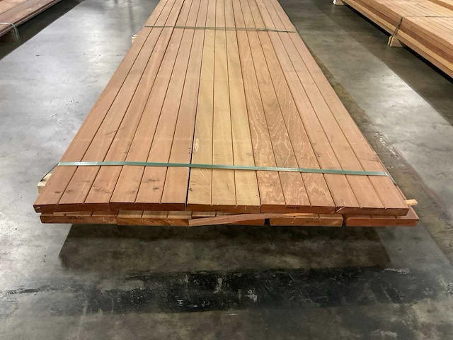 Bangkirai planken geschaafd 28x190 mm (10x) - afbeelding 4 van  6