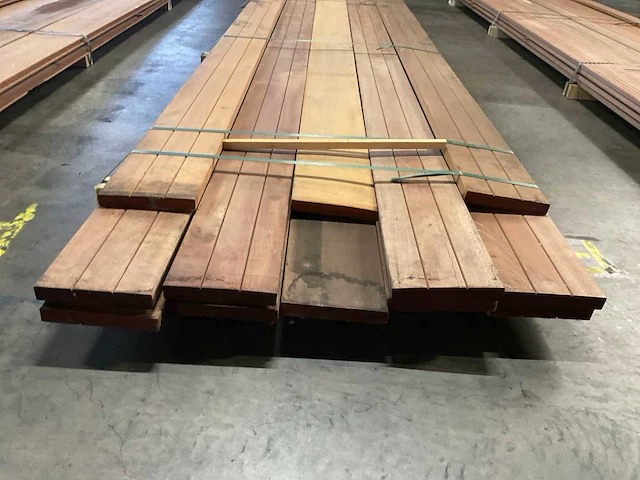 Bangkirai planken geschaafd 28x190 mm (12x) - afbeelding 4 van  6