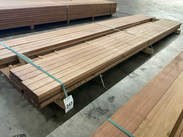 Bangkirai planken geschaafd 28x190 mm (18x) - afbeelding 1 van  6