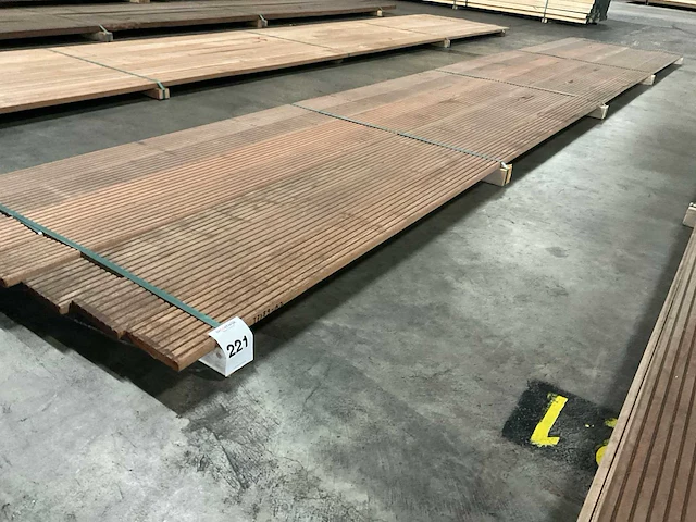 Bangkirai vlonderdelen antislip 21x145 mm (7x) - afbeelding 1 van  6