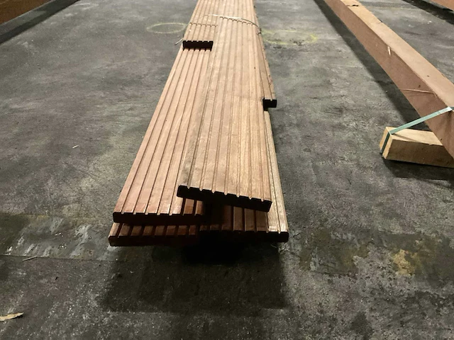 Bangkirai vlonderdelen antislip 25x145 mm (6x) - afbeelding 4 van  6