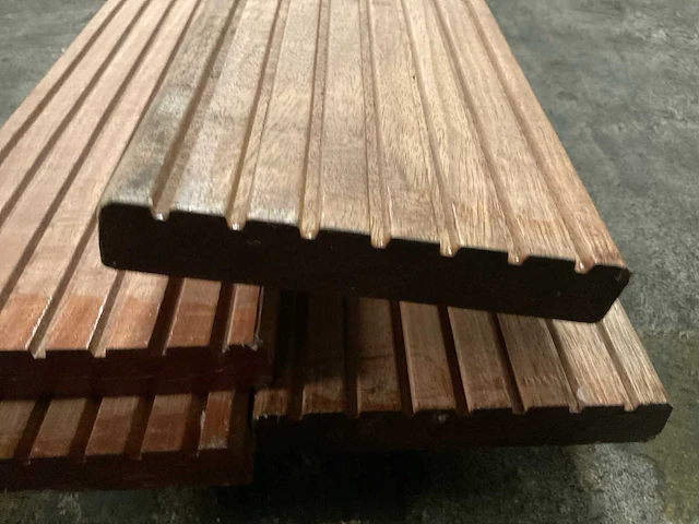 Bangkirai vlonderdelen antislip 25x145 mm (6x) - afbeelding 6 van  6
