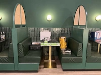 Banken met tafel (4x) - afbeelding 2 van  7