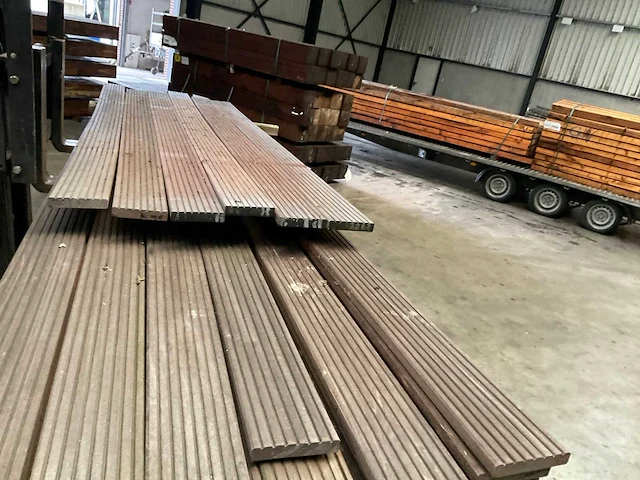 Bankirai hardhouten vlonderplank 270-460x14,5x2,8 cm (31x) - afbeelding 6 van  6