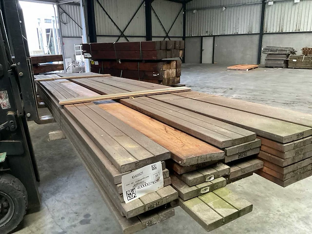 Bankirai hardhouten vlonderplank 427x19x2,8 cm (34x) - afbeelding 5 van  7