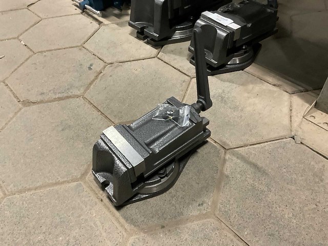 Bankschroef - afbeelding 2 van  3