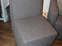 Bankstel bestaande uit een twee en een driesitsbank met losse fauteuil grijs / bruin gestoffeerd breedte 2... - afbeelding 4 van  4