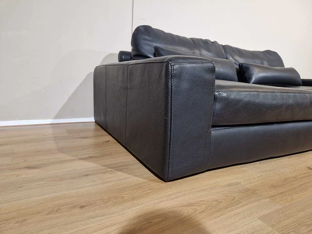 Bankstel italiaans design - afbeelding 6 van  8