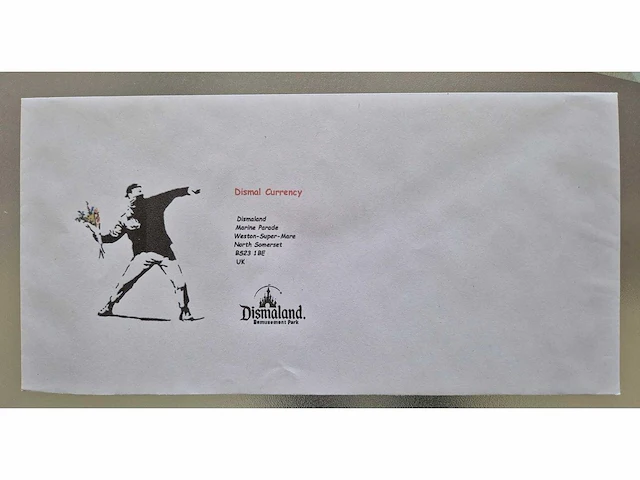 Banksy dismaland - afbeelding 2 van  5