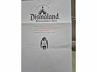 Banksy dismaland - afbeelding 4 van  5