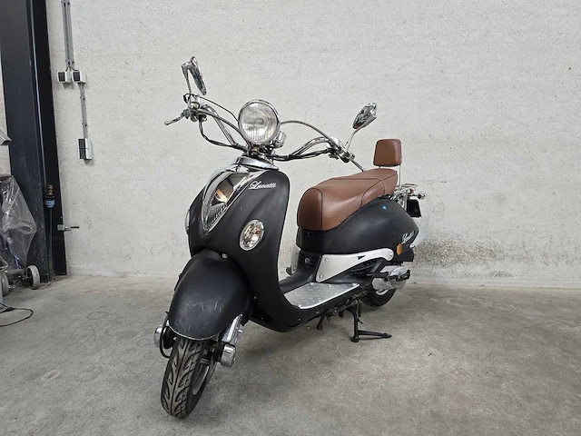 Baotian - snorscooter - classico - 4t 25km uitvoering d160vv - afbeelding 3 van  7