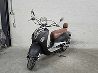 Baotian - snorscooter - classico - 4t 25km uitvoering d160vv - afbeelding 3 van  7
