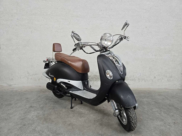 Baotian - snorscooter - classico - 4t 25km uitvoering d160vv - afbeelding 4 van  7