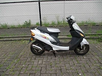Baotian - snorscooter - killerbee sprint/speedy bt49-9 - scooter - afbeelding 5 van  9