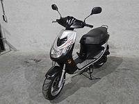 Baotian - snorscooter - rebel - 4t 25km uitvoering fh237z - afbeelding 3 van  7