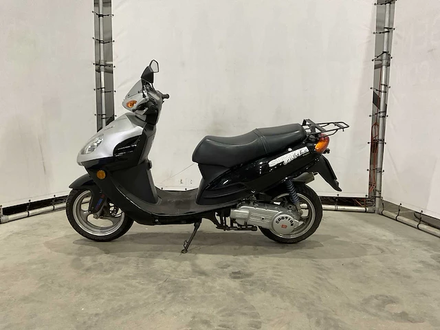 Baotian scooter motorscooter - afbeelding 3 van  14