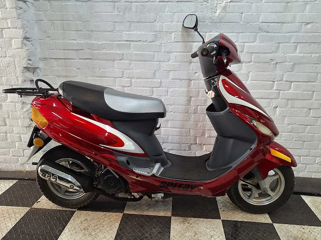 Baotian speedy 25km snorscooter 4-takt - afbeelding 5 van  7