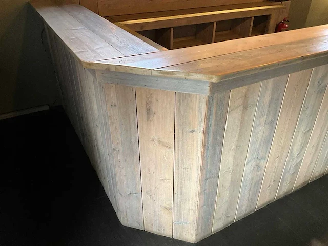 Bar met achterwand - afbeelding 16 van  21