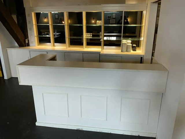 Bar met achterwand - afbeelding 5 van  11