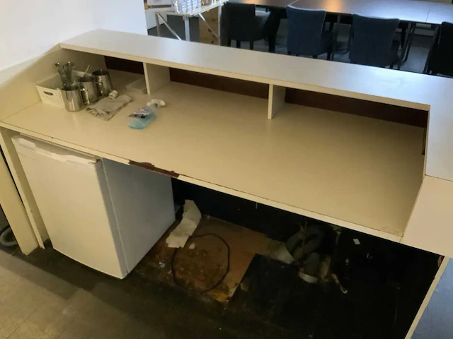 Bar met achterwand - afbeelding 9 van  11