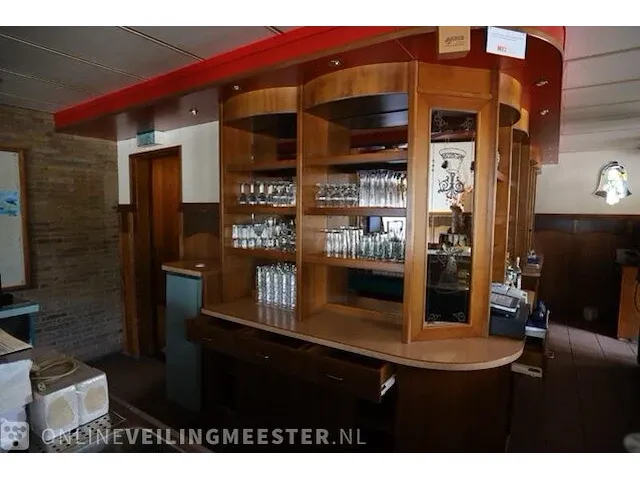 Bar met luifel, achterwand en 13 krukken - afbeelding 3 van  15