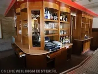 Bar met luifel, achterwand en 13 krukken - afbeelding 4 van  15