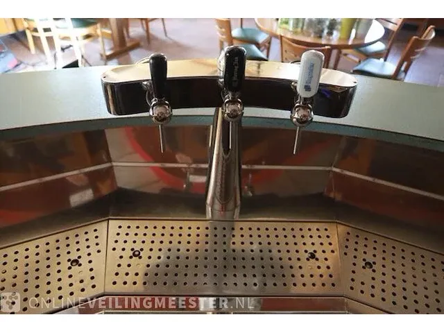 Bar met luifel, achterwand en 13 krukken - afbeelding 6 van  15