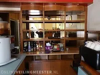 Bar met luifel, achterwand en 13 krukken - afbeelding 10 van  15