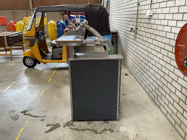 Bar met tap - afbeelding 5 van  11