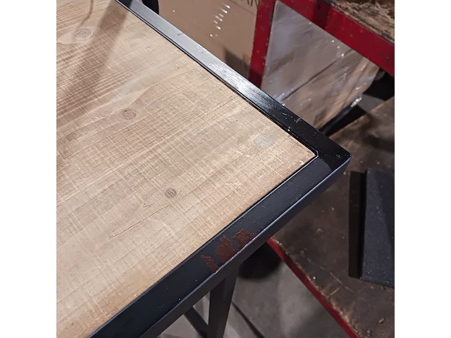 Bar tafel met mdf blad, 4 barkrukken en verlichting, yz 1005, zwart - afbeelding 7 van  10
