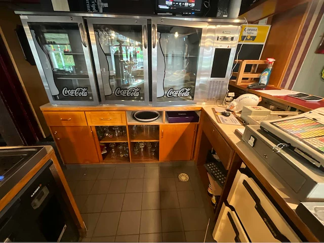Bar - afbeelding 2 van  20