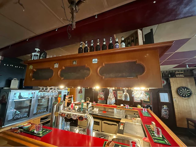 Bar - afbeelding 16 van  20