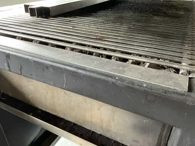 Barbecue - afbeelding 6 van  6