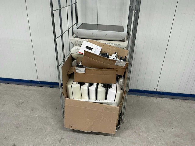 Barco - monitor - afbeelding 1 van  5